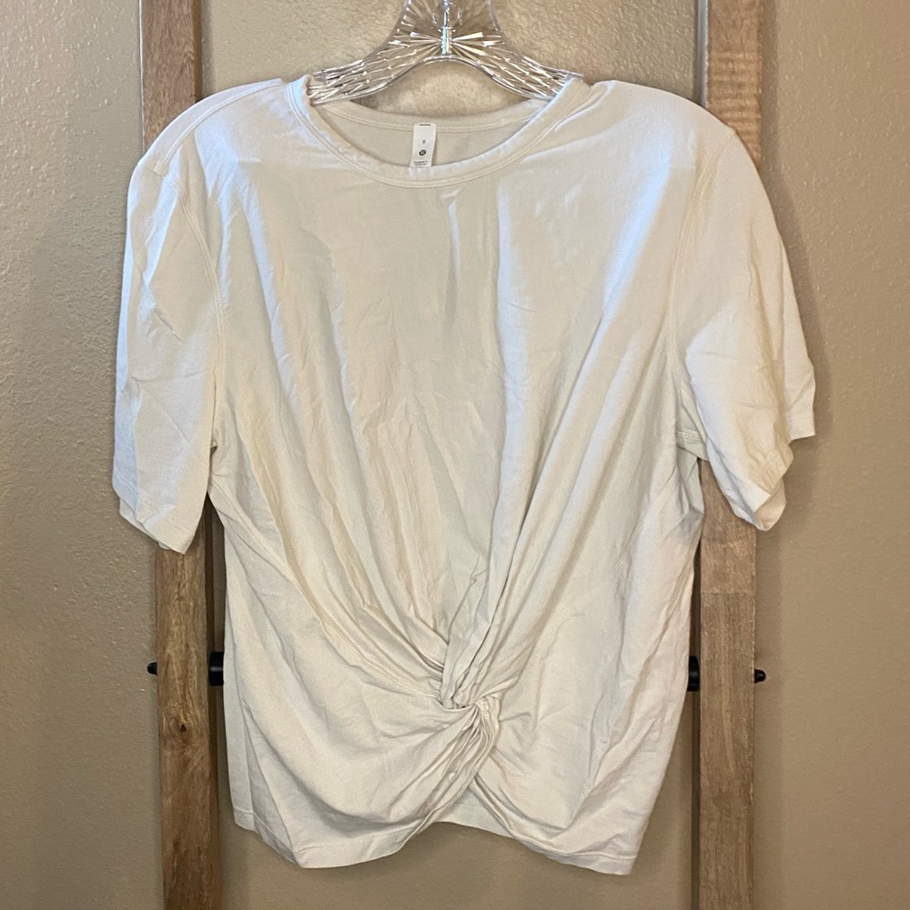Lululemon T Shirt